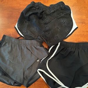 Nike Womens Dri-Fit Tempo XS Lot of 3 Black Gray Starry